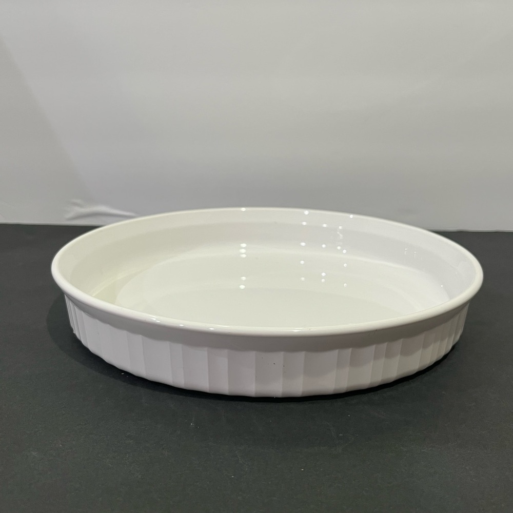 Vintage CorningWare French White Round Ceramic Baker F-3-B